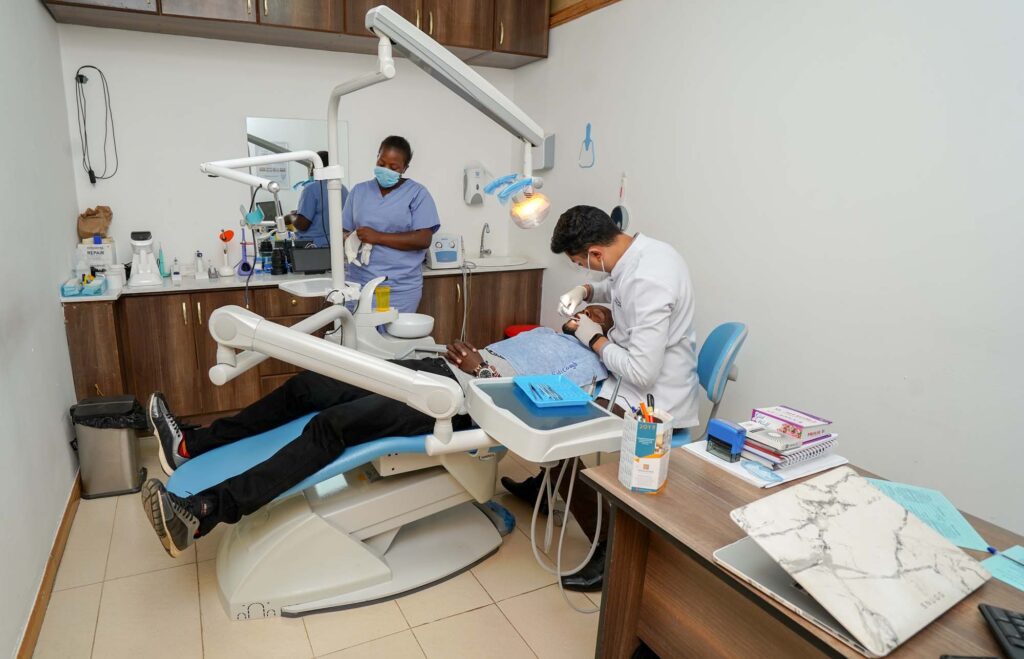 10 Trendy Ways To Improve On premier dental clinic Dwarka