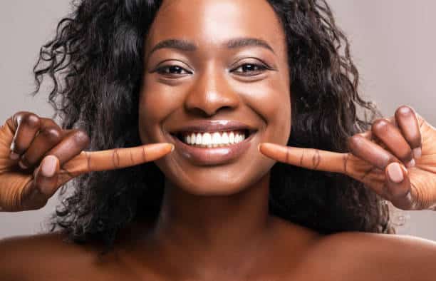 Teeth Whitening: What Works, What Doesn't, and What to Expect